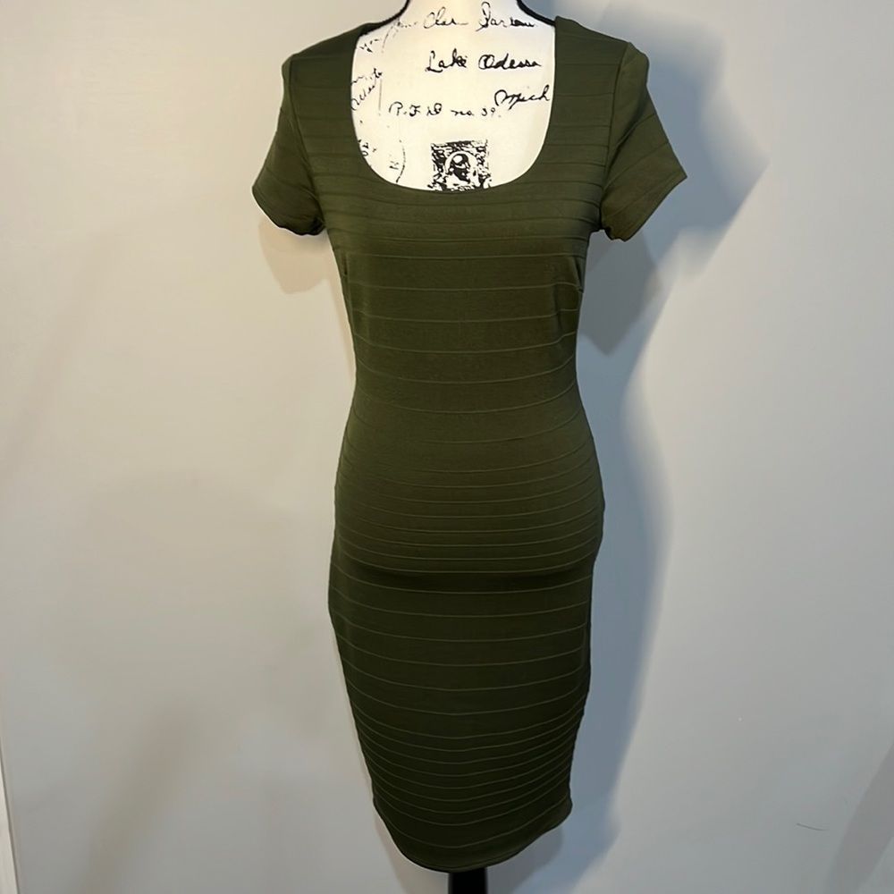 Fashion Nova Body Con Midi Dress